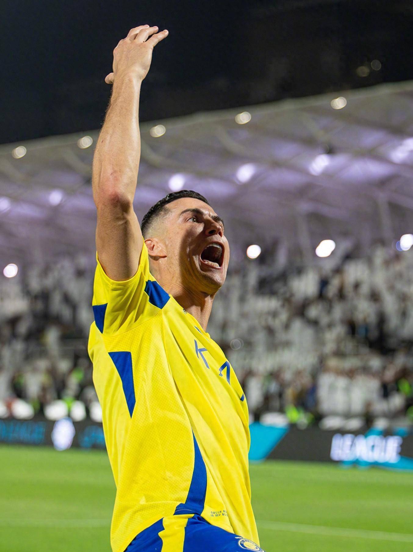 西亚卡姆34分班凯罗28+12 步行者12连败