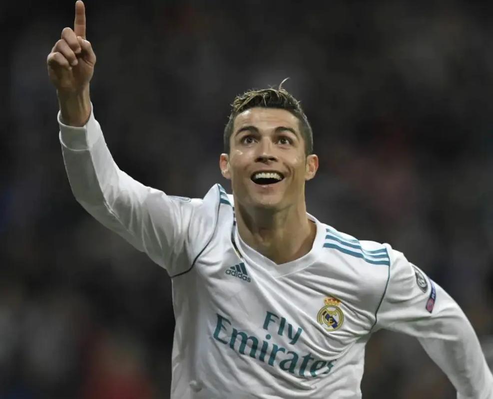 西甲体育新闻最新汇总 联赛节奏与格局变化分析